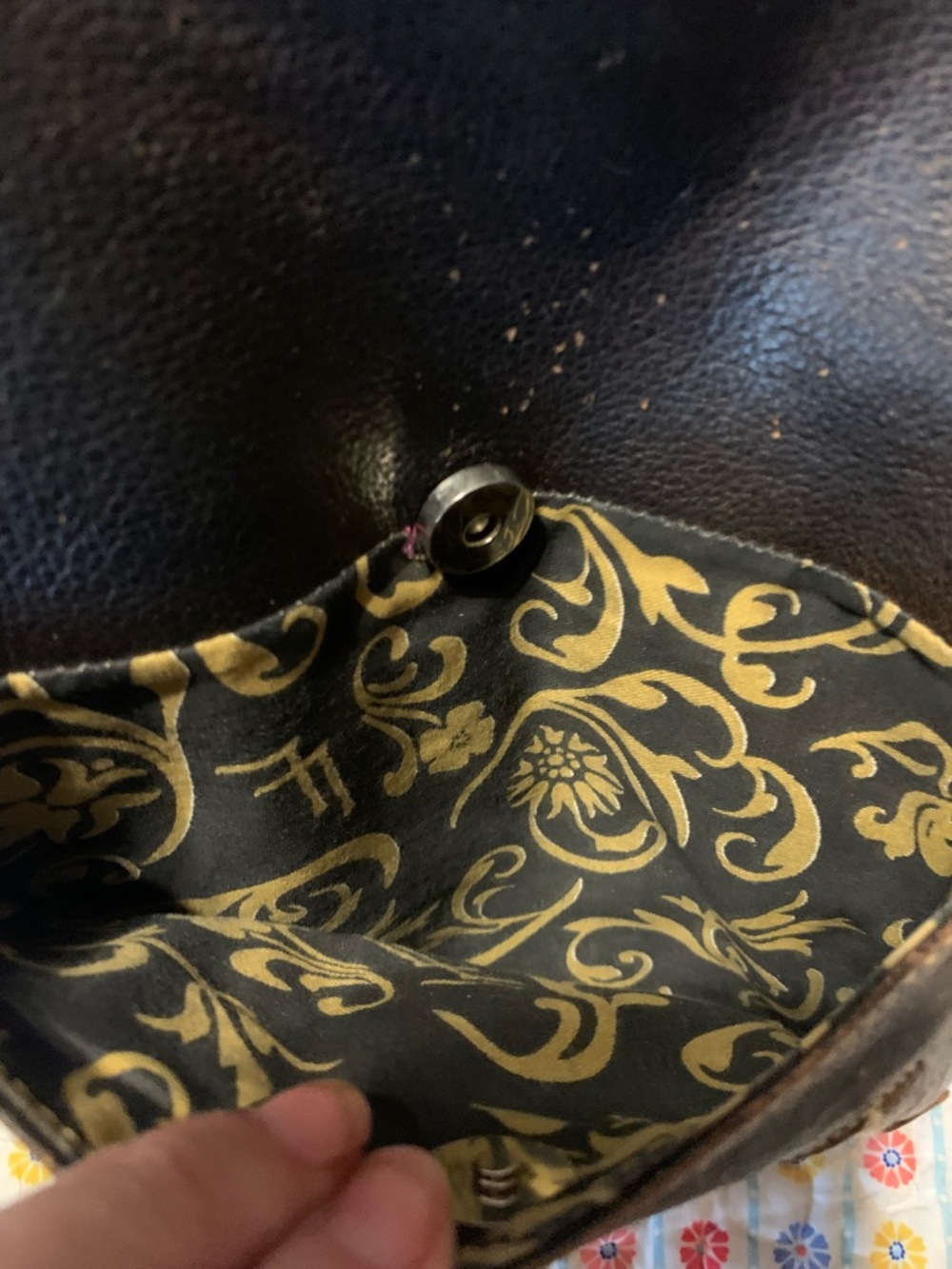 Leather Crossbody Bag with Decorative Stitching - Dark Brown - Picture 5 of 11